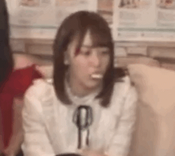 024bb539afdfa4f689.gif