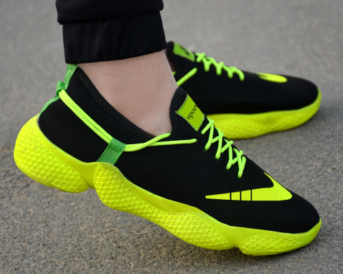 173 BLACK YELLOW SPORTS SHOES 08