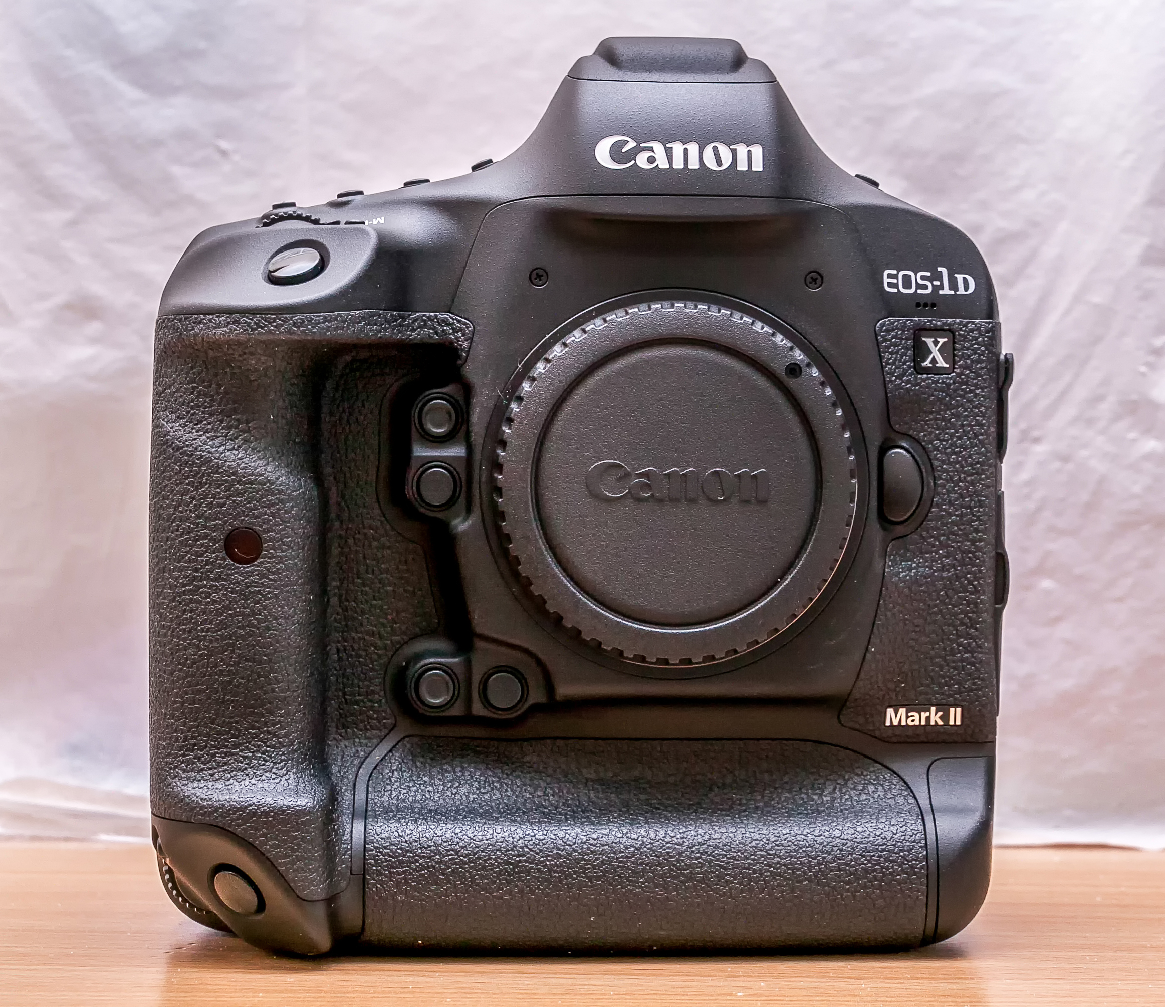 Canon eos 1d mark. Canon 1dx Mark II. Canon 1dx Mark 1. Canon EOS 1dx mark2. Canon EOS-1d x Mark II.