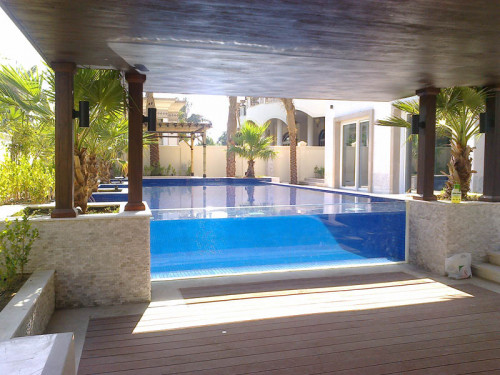 We specialize in creating attractive Swimming Pool View Panels for residential or commercial places. Our team is qualified and skilled to construct Swimming Pool View Panels according to customer's demand. To know more about our service contact us now!
