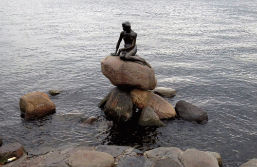 Copenhagen---Little-Mermaid.gif