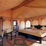 Deluxe-Camp-Rooms