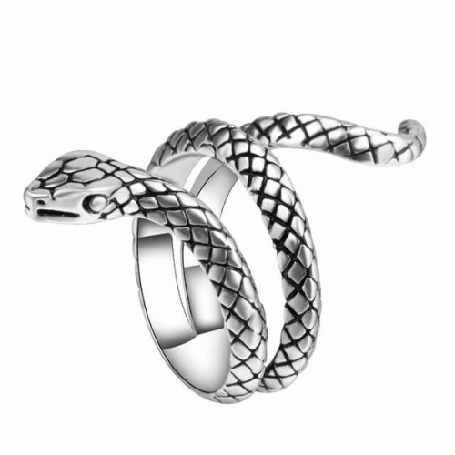 The slithering style of fashion snake ring will impress everyone around you. Grab this stunning piece of jewelry online at Myanimal-jewelry.com. Shop today!
