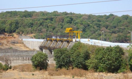 The 250 MW Ghatghar Dam was built using roller-compacted concrete, the first of its kind in India. It refers to two associated gravity dams that create a lower and upper reservoir for the 250 MW pumped-storage hydroelectric power station. Encardio-rite was responsible for supply, installation and monitoring services. Read more: https://www.encardio.com/ghatghar-dam/