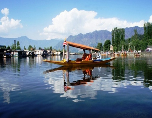 Know about the best places to visit in Jammu: Find here the top 10 best places to visit in Jammu and Kashmir. https://bit.ly/2U8v0A3