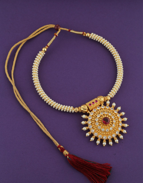 Anuradha Art Jewellery brings collection of Kolhapuri Saaj such as Maharashtrian Thushi design at low cost by Anuradha Art Jewelley. Also, get 10% off on your purchase by applying this coupon code AAJ10BA1. To see more collection click on given link: http://www.anuradhaartjewellery.com/artificial-jewellery/maharashtrian-jewellery/thushi/63