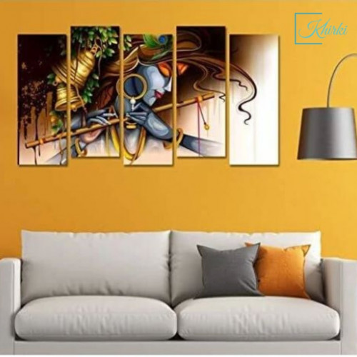 Paintings help you transform your bland walls into attention. Create walls worth gazing, and decorate your home and office walls with these canvas paintings.