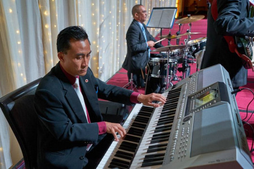 MDT Music the top rated event live band in Malaysia. Our musicians provide music entertainment with live band for wedding, corporate events, birthday parties, anniversary celebrations, product launches, fashion shows & more.

https://mdtmusic.com/event-live-band/