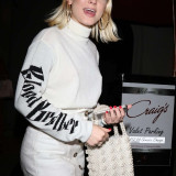 Zara-Larsson--Leaving-Craigs-Restaurant-1