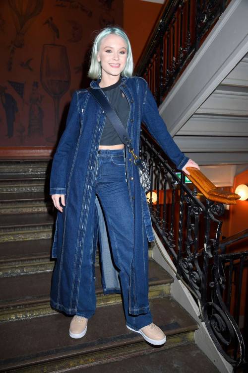 Zara-Larsson--Molly-Sandens-Storre-Album-Launch-in-Stockholm.30.04.2018-10.jpg