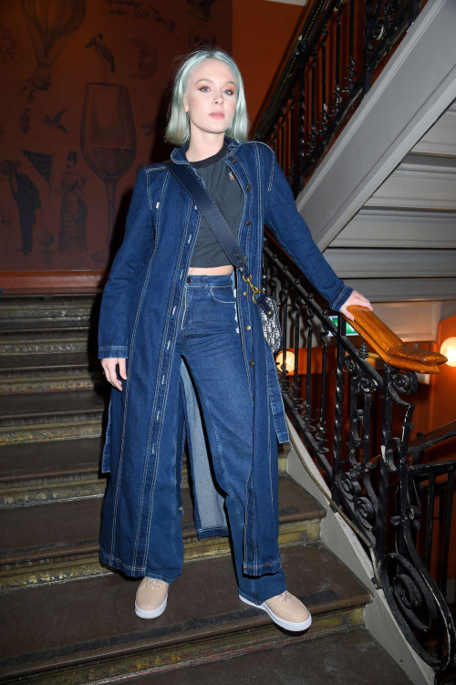 Zara-Larsson--Molly-Sandens-Storre-Album-Launch-in-Stockholm.30.04.2018-5.jpg