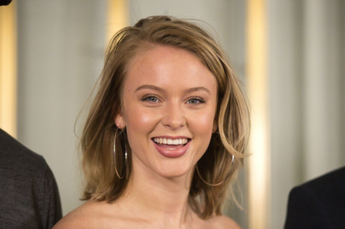 Zara-Larsson--Nobel-Prize-Awards-Banquet-in-Stockholm.12.12.2017-8.jpg