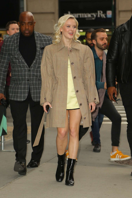 Zara-Larsson--Out-in-New-York-12.05.2019-18.jpg