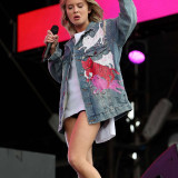 Zara-Larsson--Performs-at-Radio-1s-Big-Weekend-in-Hull-27.05.2017-2