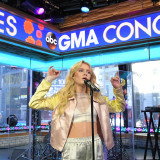 Zara-Larsson-ABC-Good-Morning-America-2017-10