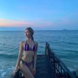 bikini_kor___B2sA3mZBSqP___