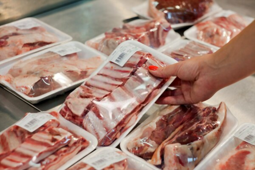 At a butcher shop, you can choose a specific portion of meat that you love, like chuck, rib, or lion. It is not possible at a supermarket or grocery store.
Visit Us: https://www.captainmeat.ca/