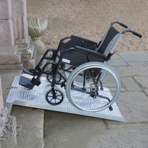 folding-suitcase-wheelchair-ramps.jpg