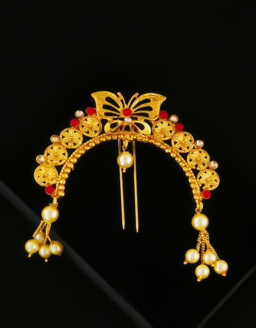 Buy hair brooch online at Anuradha Art Jewellery. Unique range in hair jewellery for Indian wedding at best price for women. To see more collcetion click on this link: http://www.anuradhaartjewellery.com/artificial-jewellery/hair-accessories/hair-brooch/119