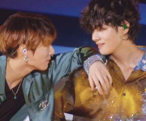 vkook.gif