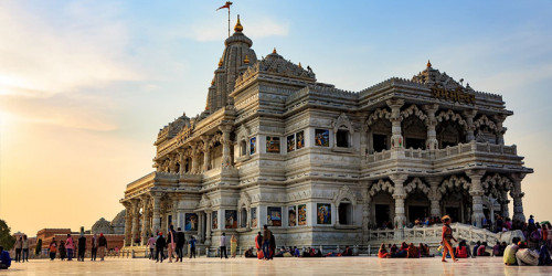 You can visit Vrindavan to your family you can find the best cab service near you then reserve Beepnride it provides a safe and comfortable journey safe and comfortable journey.